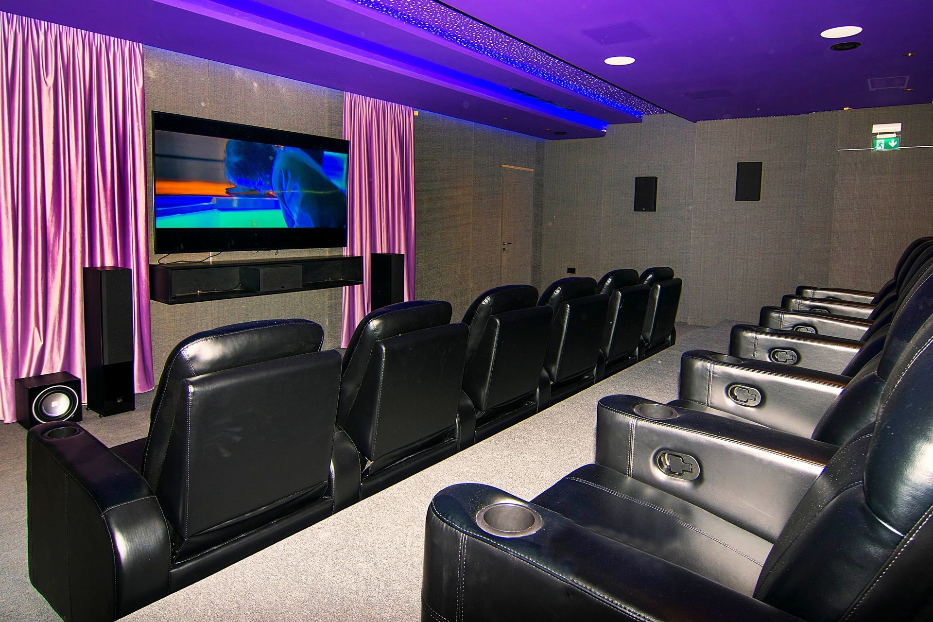 image/jpeg image/jpeg